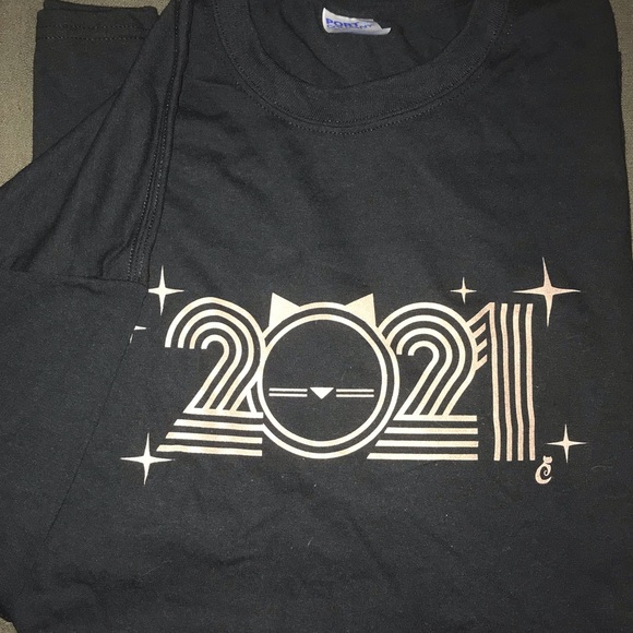 Cat Lady NWOT New Year’s Bundle - Glasses and Tee - Picture 6 of 12